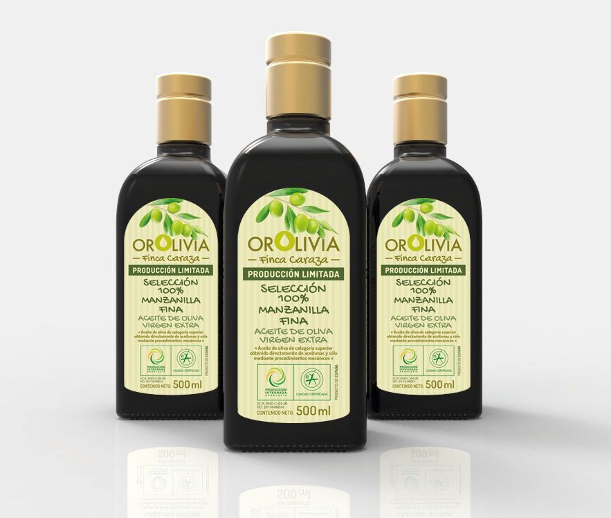 Diseño de etiquetado de aceite de oliva ecológico con modelado 3D