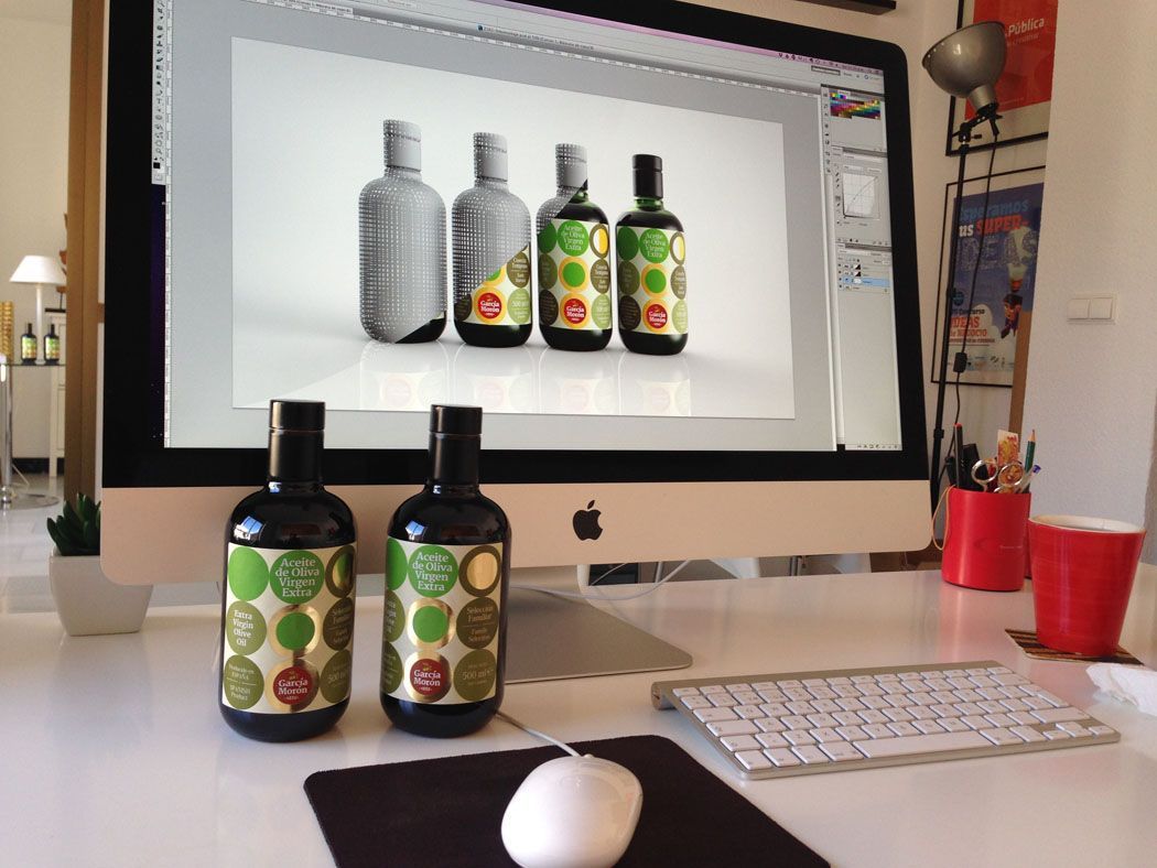 Estudio y empresa de diseño de envases, packaging, etiquetas y botellas de aceite de oliva